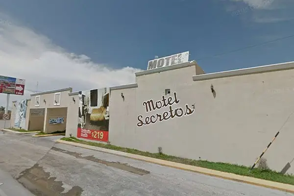 motel secretos