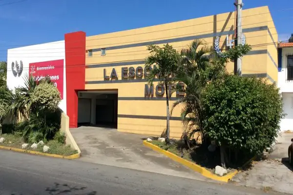 la escondida motel