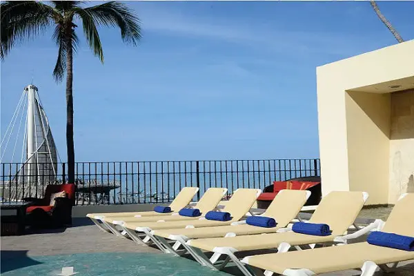 hotel-san-marino-puerto-vallarta