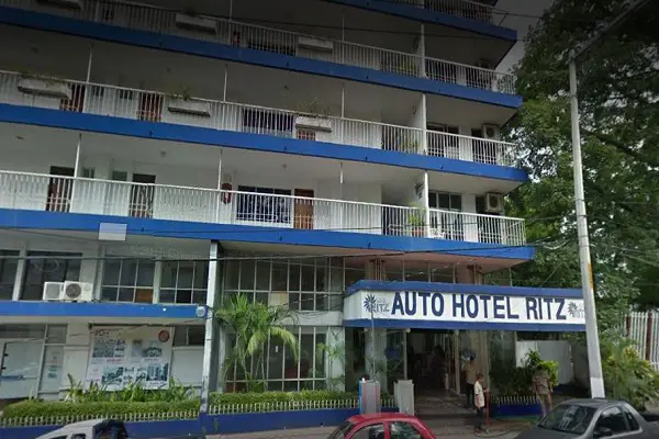 auto-hotel-ritz-moteles-en-acapulco