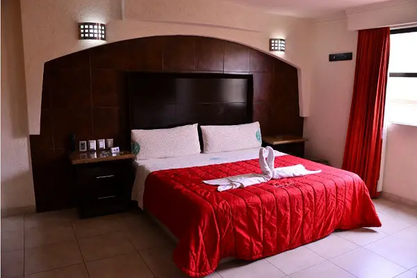 habitacion-torre-motel-loma-linda