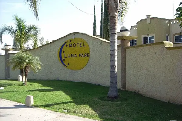 motel-luna-park-moteles-en-irapuato-moteles-en-irapuato