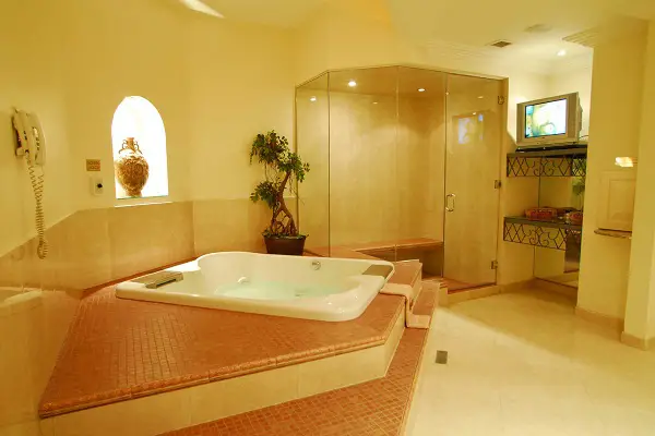 suite-de-lujo-con-jacuzzi-motel-virreyes2