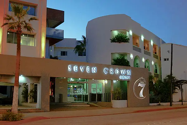 seven-crown-express-&-suites-hoteles-en-baja-california