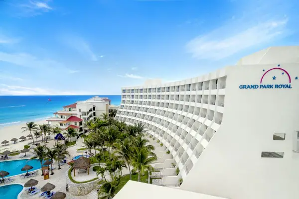 hotel-grand-park-royal-luxury-resort-cancun-hoteles-en-cancun