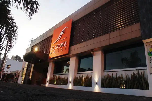 hotel-st-george-hotelews-en-celaya