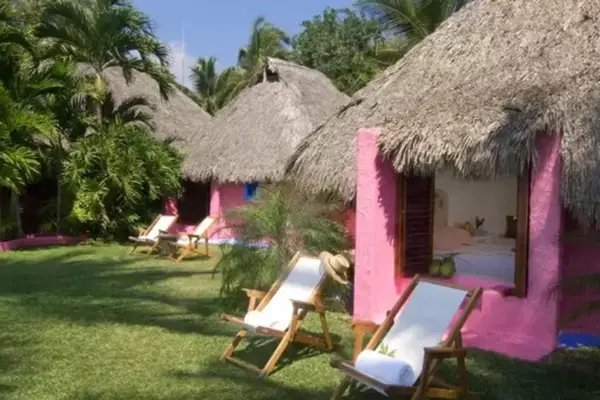 hotel-careyes-bungalows-hoteles-en-chamela