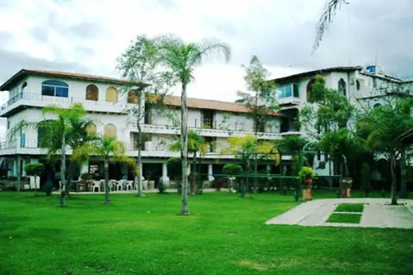 hotel-hacienda-la-puerta-de-enmedio-hoteles-en-mascota