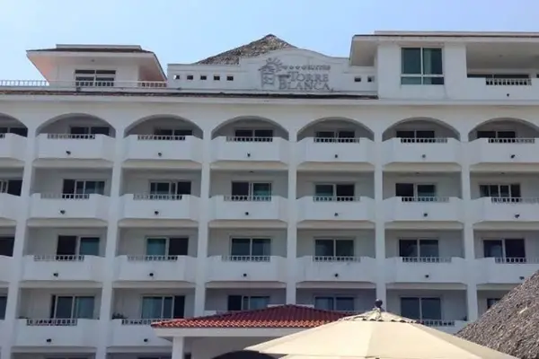 hotel-torreblanca-suites-hoteles-en-rincon-de-guayabitos