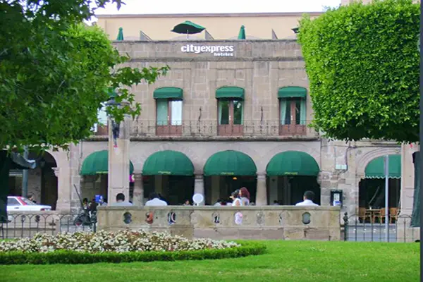 city-express-morelia-hoteles-en-el-centro-de-morelia