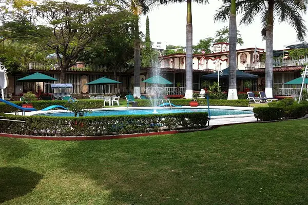 villa-paraiso-hoteles-en-emiliano-zapata