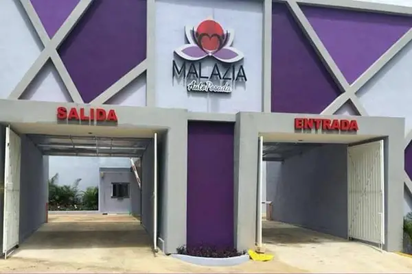 malazia-auto-hotel-moteles-en-cancun-centro