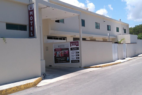 motel-del-rey-moteles-en-cancun-centro